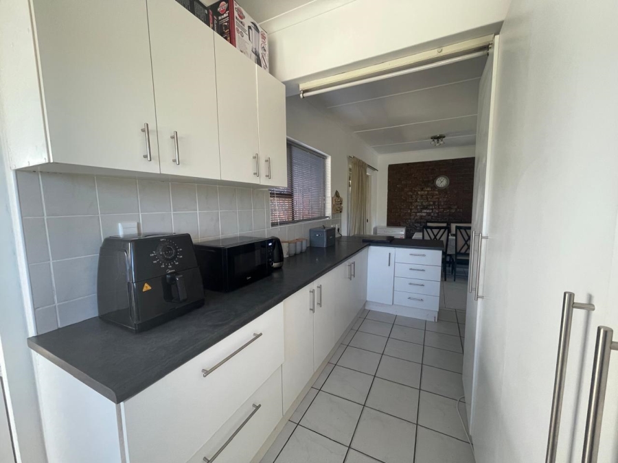 3 Bedroom Property for Sale in Amalinda Eastern Cape